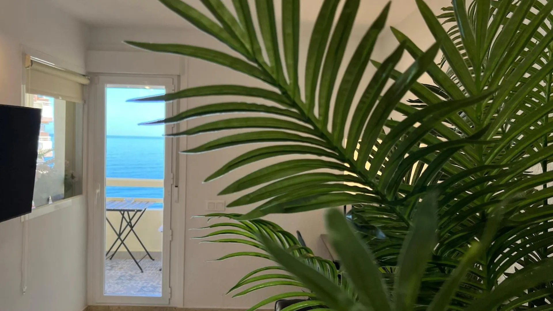 The First Line Of The Sea Apartment Marbella 0*,  Spagna